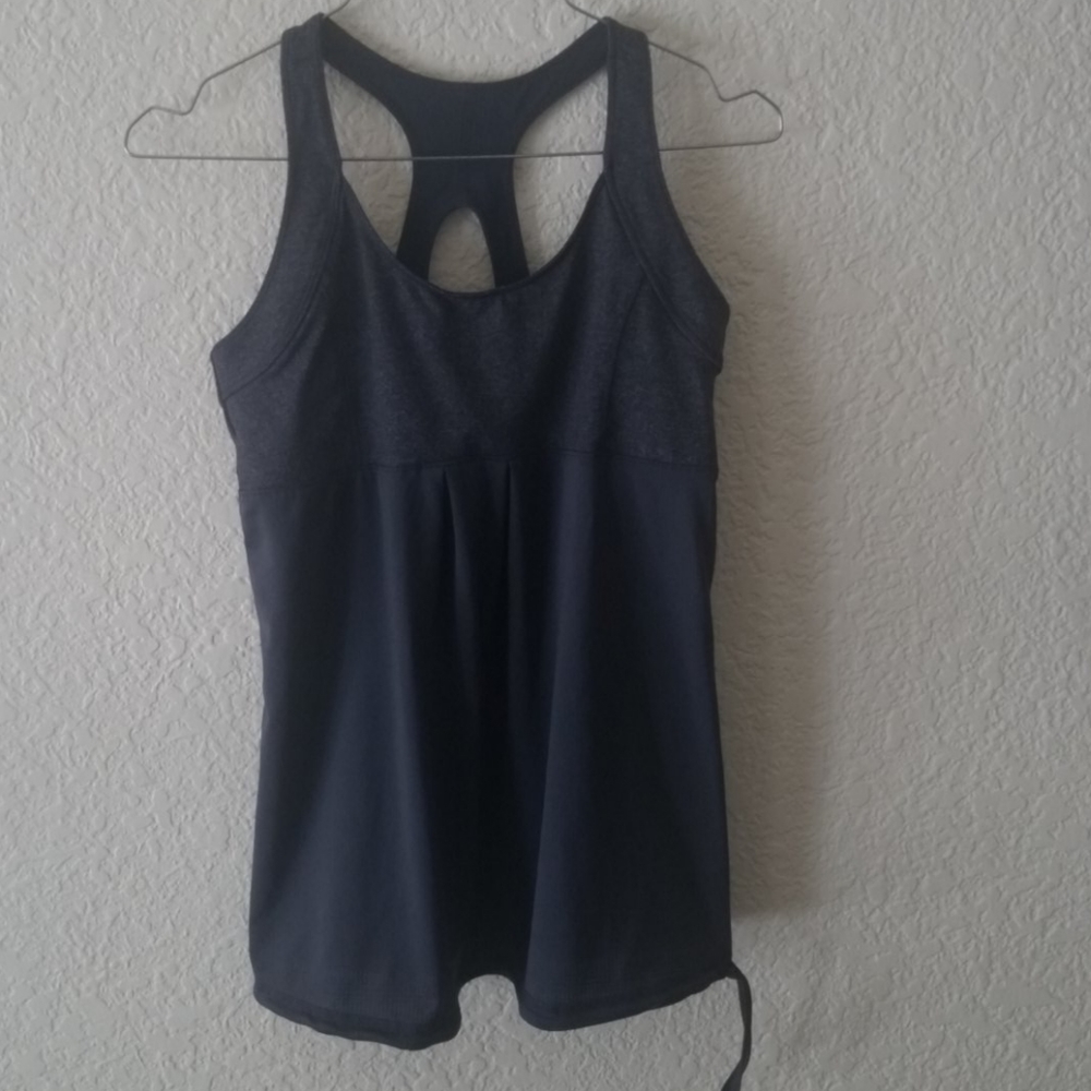 Old Navy sport top